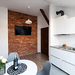 Neo Sky Apartment, Free Parking, 15 Min Walk Old Town&kazimierz - By Homelike *